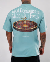 Camiseta Oversize Good Decisions Are Made With Focus
